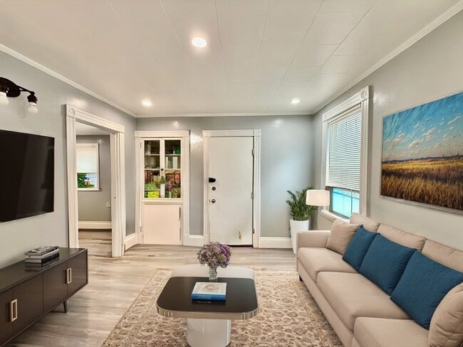 property at 139 Washington St