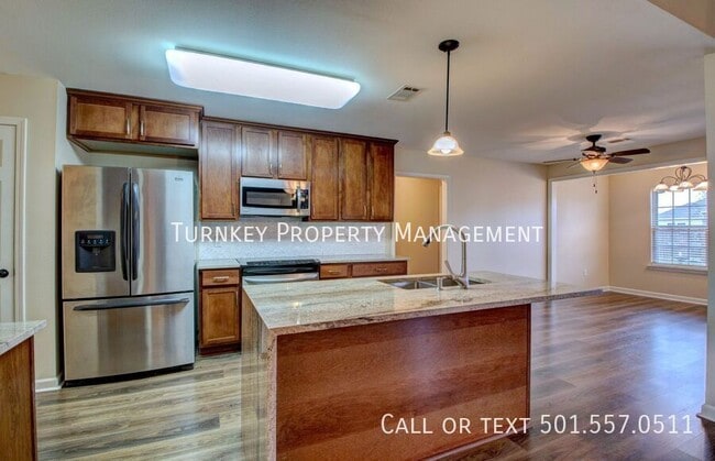 13601 Stonehenge Cove in North Little Rock, AR - Building Photo - Building Photo