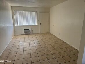 1411 W Clarendon Ave in Phoenix, AZ - Building Photo - Building Photo