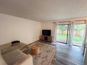 1038 SW 6th Dr in Gainesville, FL - Building Photo - Building Photo