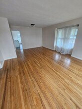 7801 Flight Ave in Los Angeles, CA - Building Photo - Building Photo