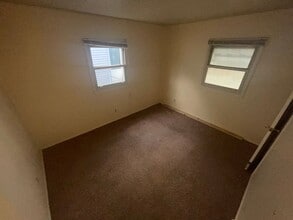 17 Ruth Ct in Springfield, IL - Building Photo - Building Photo