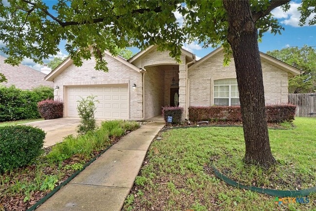 property at 2725 Diamond Trail