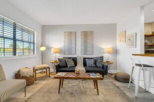 312 Bream Ave, Unit SI ID1501998P in Fort Walton Beach, FL - Building Photo