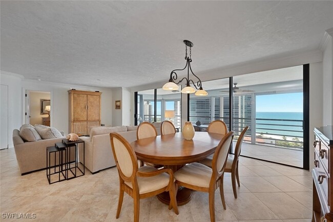 property at 4751 Gulf Shore Blvd N