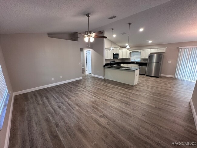 property at 326 W Bolero Pl