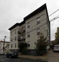 2-4 Romaine Ave in Jersey City, NJ - Foto de edificio - Building Photo