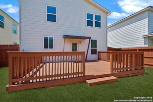 11959 Horse Cyn in San Antonio, TX - Building Photo