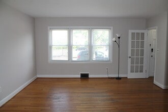 8164 Loch Raven Blvd in Towson, MD - Building Photo - Building Photo