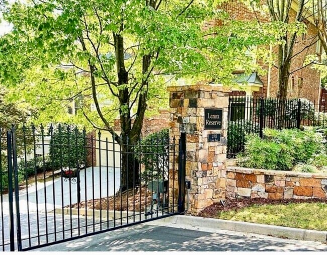 property at 2745 Lenox Rd NE