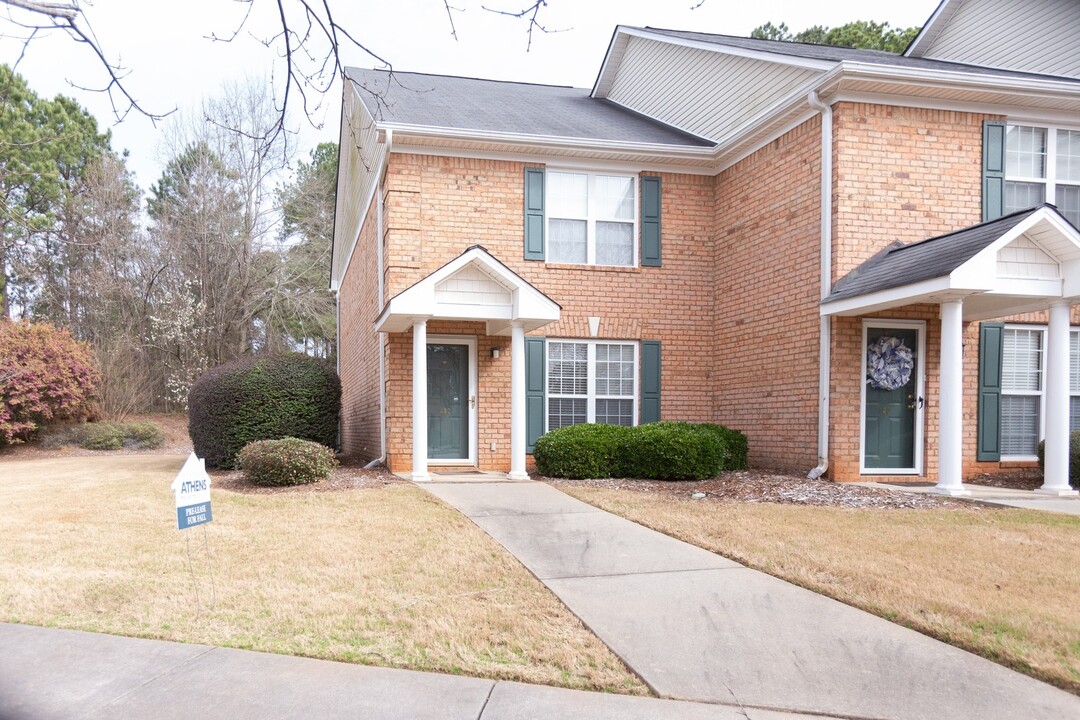 430 Logmont Trace in Athens, GA - Building Photo