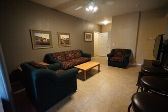 9000 Las Vegas Blvd S in Las Vegas, NV - Building Photo - Building Photo