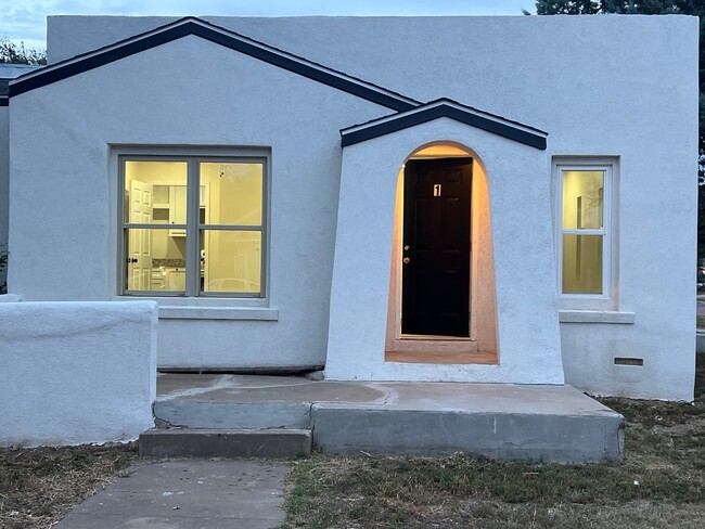 1511 S Ong St, Unit 1