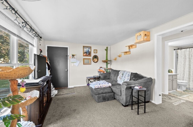 3431 Evergreen Dr, Unit Apt 2 in Plover, WI - Building Photo - Building Photo