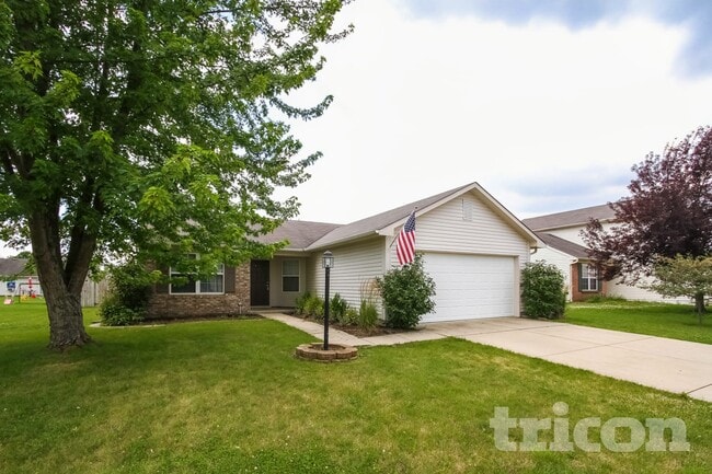 4211 Dunedin Ct in Noblesville, IN - Foto de edificio - Building Photo