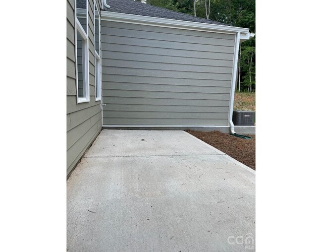 8234 Merryvale Ln in Charlotte, NC - Building Photo - Building Photo