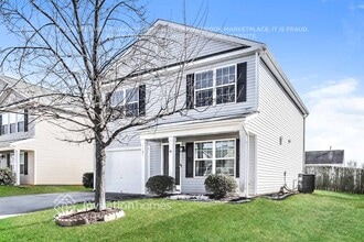 3906 Creekmoore Dr in Winston-Salem, NC - Building Photo - Building Photo