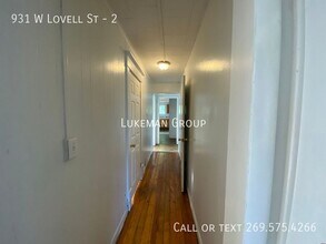 931 W Lovell St in Kalamazoo, MI - Building Photo - Building Photo