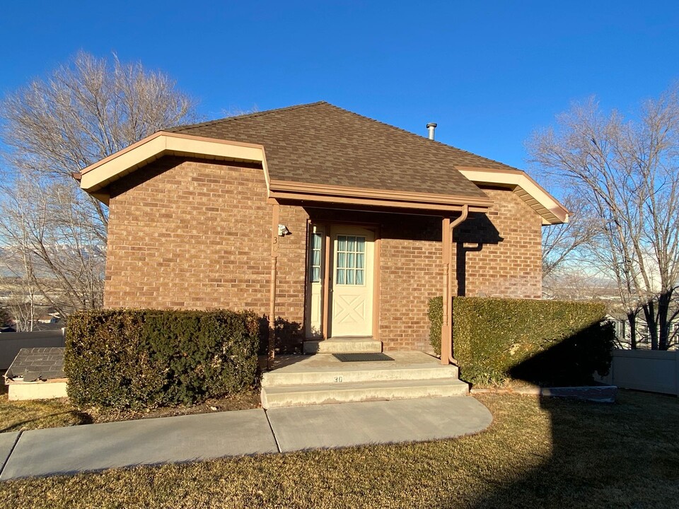 30 S 980 W in Orem, UT - Building Photo