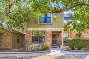 7814 E Phillips Cir in Centennial, CO - Building Photo