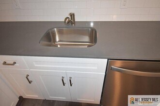 1 Lee Ave in South Amboy, NJ - Building Photo - Building Photo