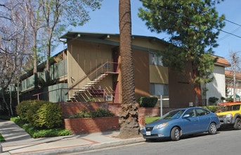 315 S Catalina Ave in Pasadena, CA - Building Photo - Building Photo