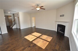 84 Fairview St in Clayton, NC - Building Photo - Building Photo