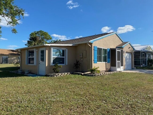 456 Ricold Terrace in Port Charlotte, FL - Building Photo - Building Photo