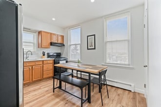 1622 Union Turnpike in North Bergen, NJ - Building Photo - Building Photo