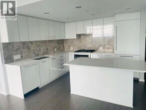 6700 Dunblane Ave in Burnaby, BC - Building Photo - Building Photo