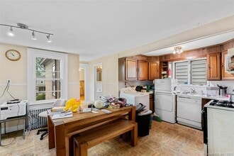 300 Humphrey St in New Haven, CT - Building Photo - Building Photo