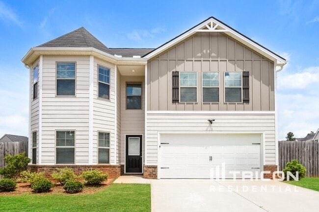 property at 3040 Chris Cir