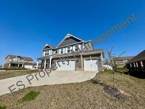 1002 Mound St in Bargersville, IN - Building Photo - Building Photo