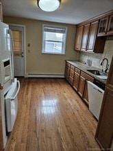 44-46-46 Hoyt St in Danbury, CT - Building Photo - Building Photo