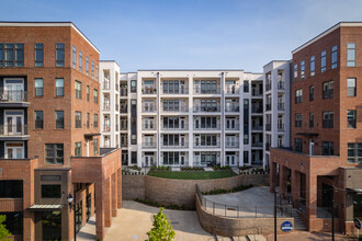 408 Jackson in Greenville, SC - Building Photo - Building Photo