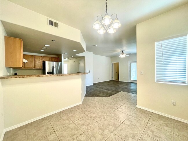 6800 Vista Del Norte Dr NE in Albuquerque, NM - Building Photo - Building Photo