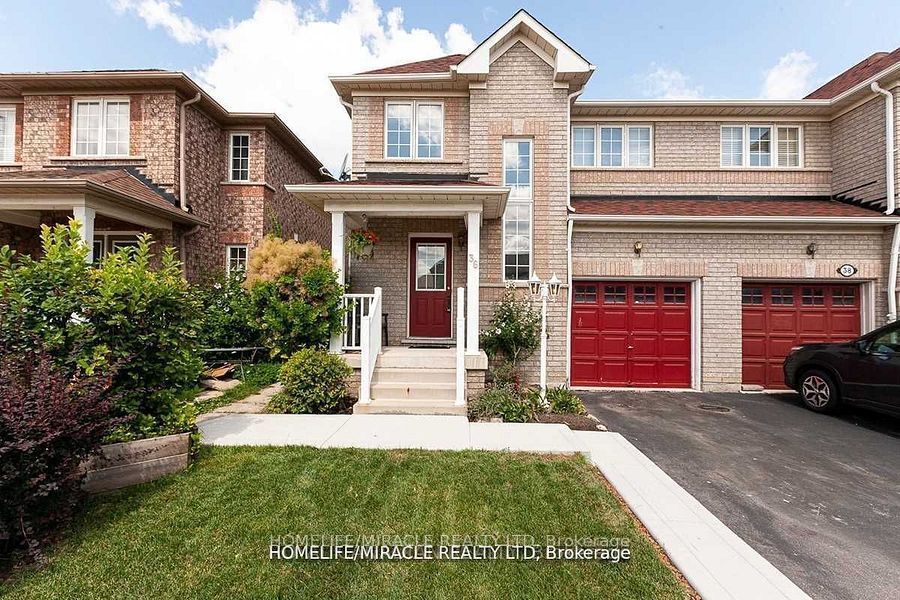 36 Bramcedar Cres in Brampton, ON - Building Photo