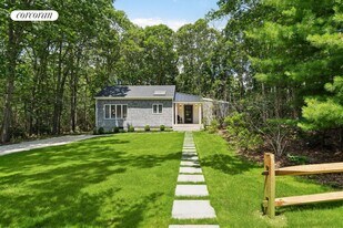 37 Trout Pond Rd in Sag Harbor, NY - Building Photo