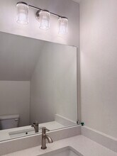 507 NW Hillcrest Dr in Dallas, OR - Foto de edificio - Building Photo