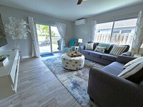 679 94th Ave N in Naples, FL - Building Photo - Building Photo