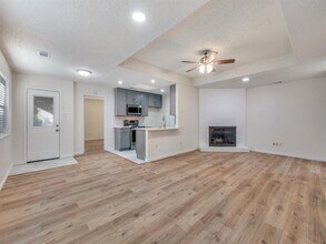 8903 Marilyn Dr in Frisco, TX - Foto de edificio - Building Photo