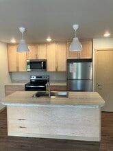 455 Century Pl, Unit 307 in Onalaska, WI - Building Photo - Building Photo