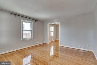 2722 Jefferson Dr in Alexandria, VA - Foto de edificio - Building Photo