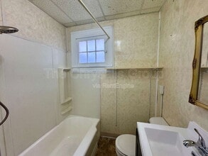 725 Joliet St in La Salle, IL - Foto de edificio - Building Photo