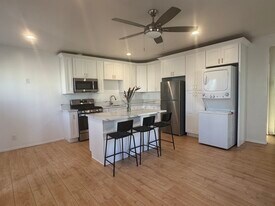 7529 La Salle Ave in Los Angeles, CA - Building Photo