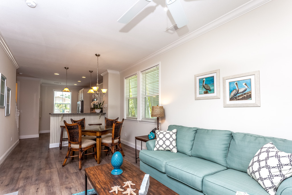 Tarpon Harbour Apartments in Marathon, FL | ApartmentHomeLiving.com