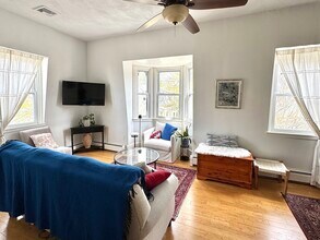 4 Clifton St in Somerville, MA - Building Photo - Building Photo