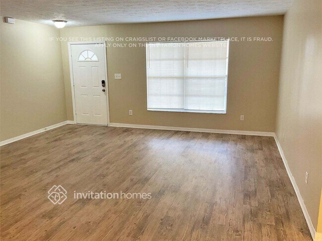 3831 Parkside Dr in Valrico, FL - Building Photo - Building Photo
