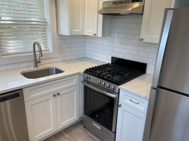15 S Saxon Ave in Bay Shore, NY - Building Photo - Building Photo