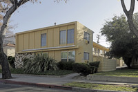 6512 Pickering Ave in Whittier, CA - Foto de edificio - Building Photo